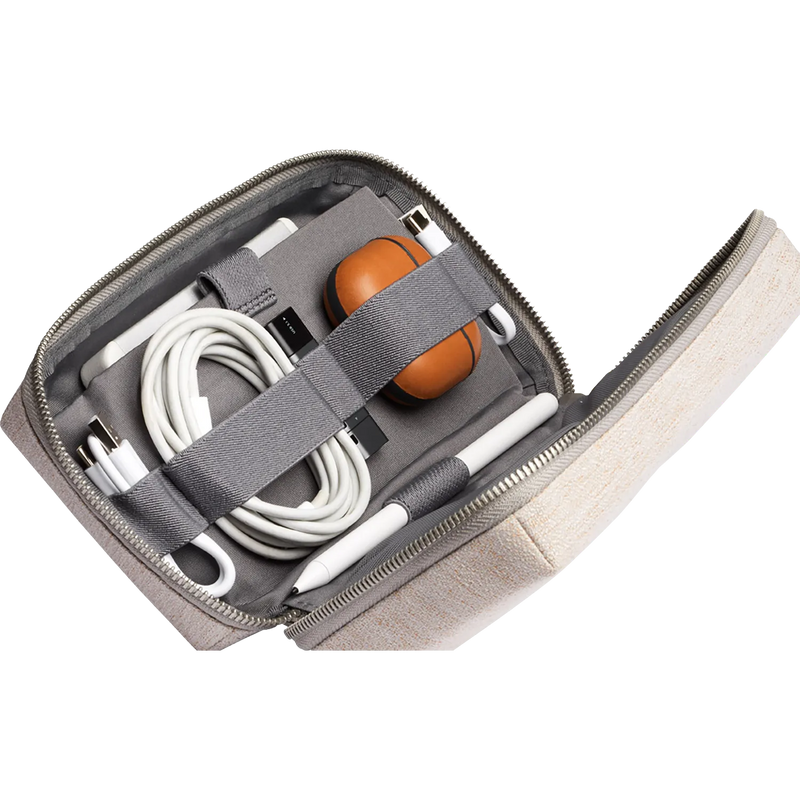Bellroy Tech Kit