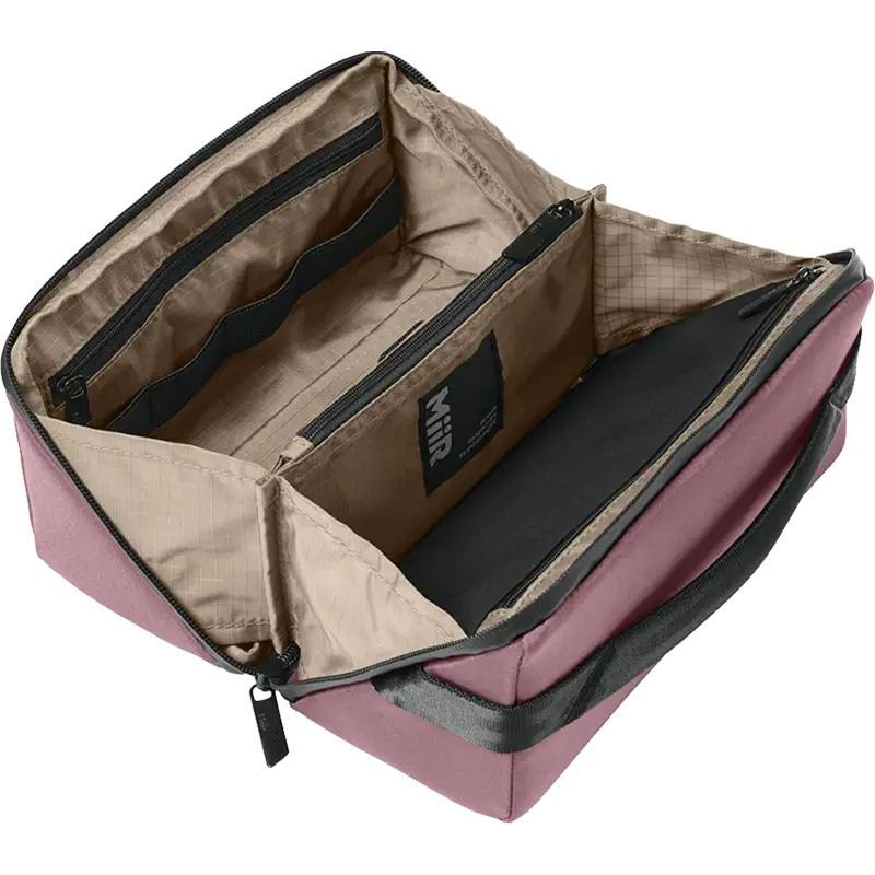 MiiR® Causeway Travel Organizer