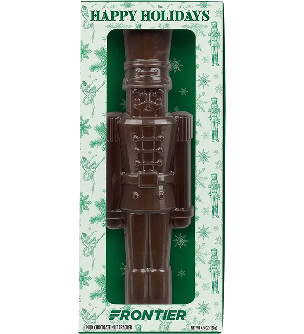 45oz-milk-chocolate-nutcracker-white.webp
