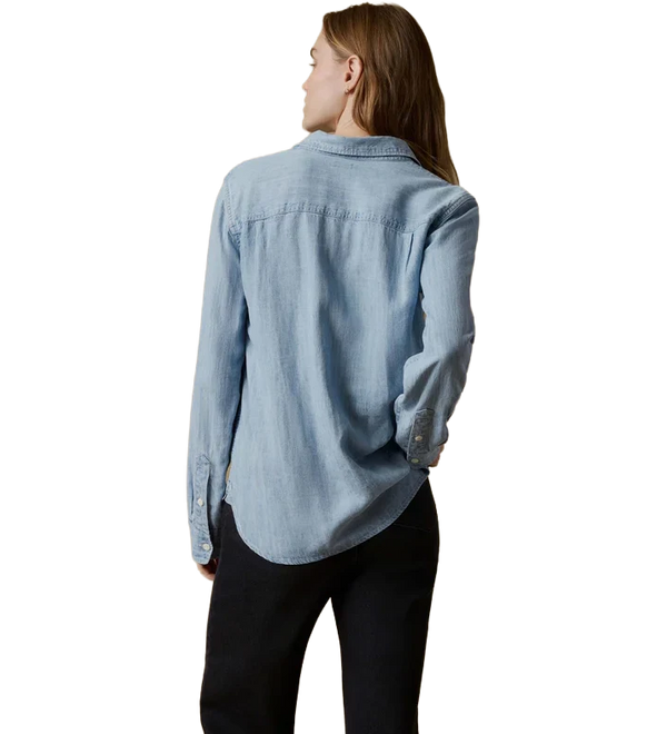 Faherty-Tried-_-True-Chambray-Classic-Shirt-Mid-Wash-back.webp