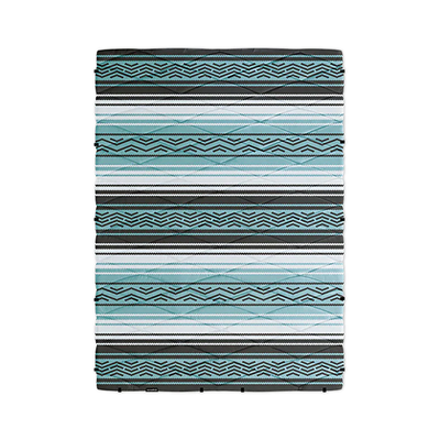 Nomadix Puffer Blanket