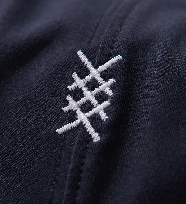 Rhone-Reign-Short-Sleeve-true-navy-detail.webp