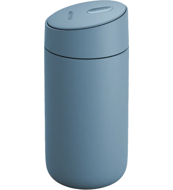 carter-slide-mug-hazy-blue.webp