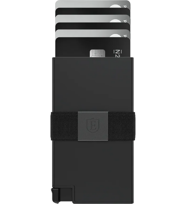 ekster-cardholder-black.webp