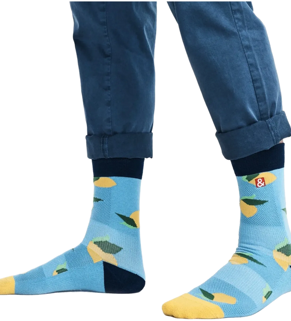 hedley-and-bennett-socks-make-lemonade.webp