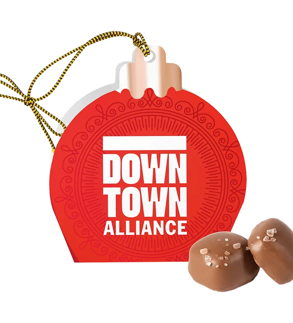jingle-treats-ornament-sea-salt-caramels-white.webp