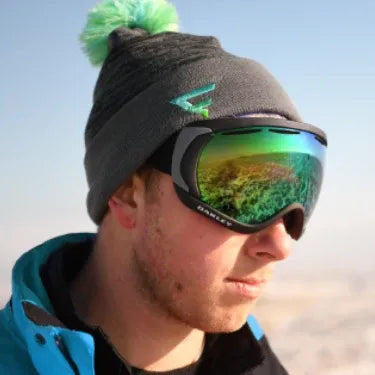 kotis-custom-beanie-lifestyle-any-color-lifestyle.webp