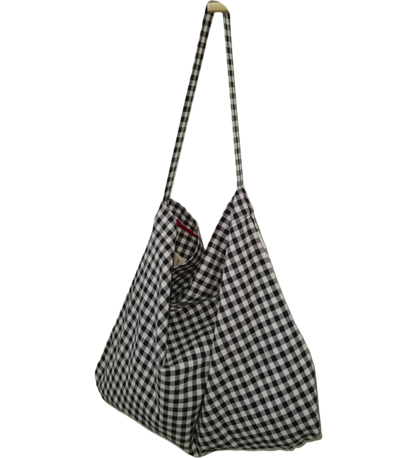 le-bon-shoppe-happy-carry-bag-navy.webp