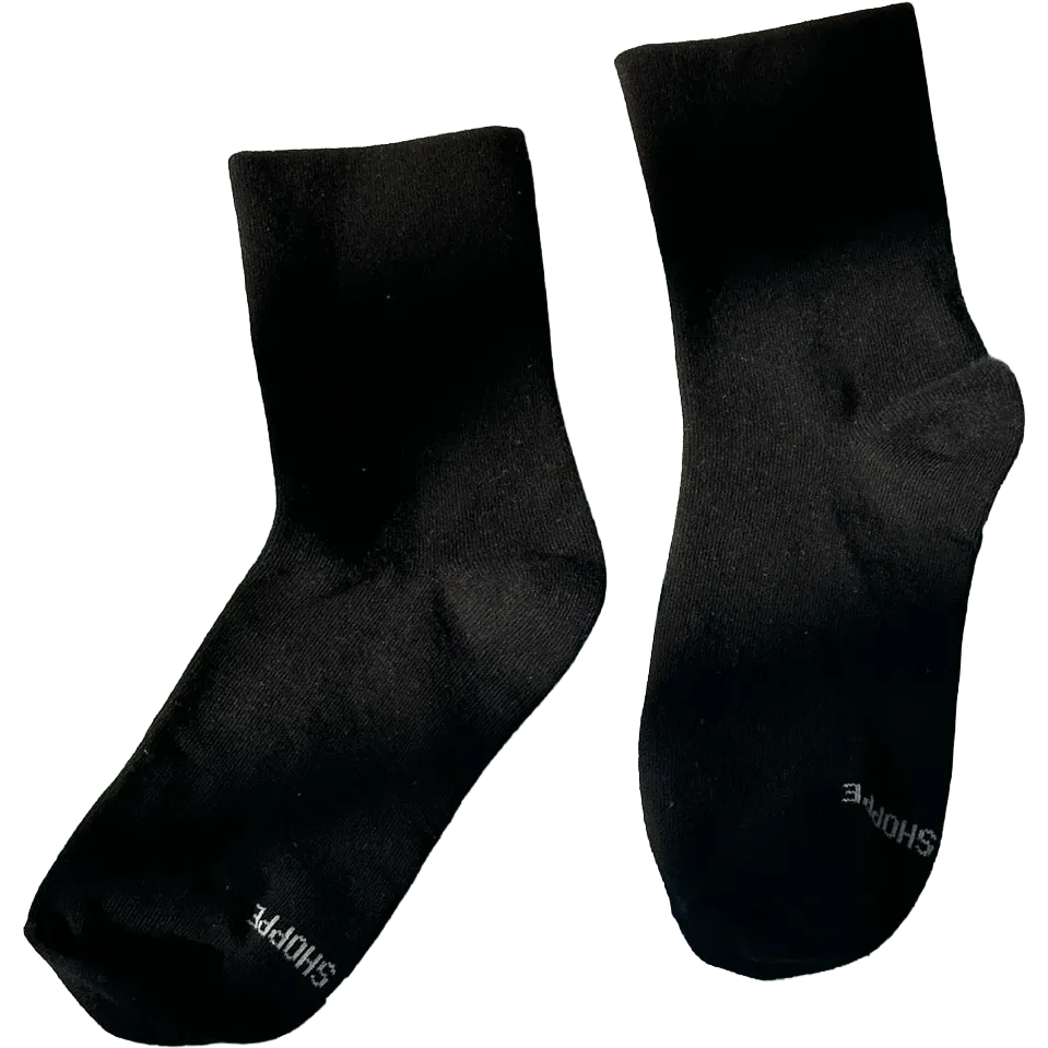 Le Bon Shoppe Sneaker Socks