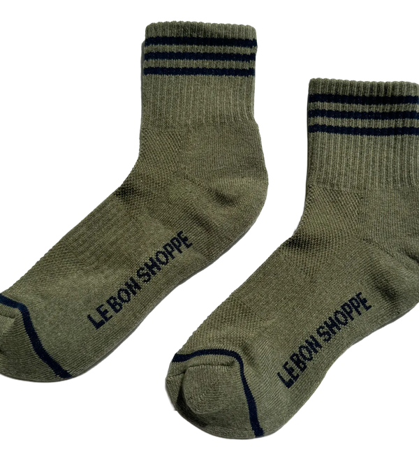 le-bonne-girlfriend-socks-le-bon-shoppe-sage.webp