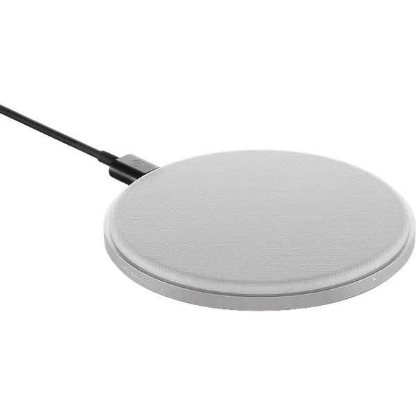master-dynamic-wireless-charge-pad-silver-aluminum-grey.webp