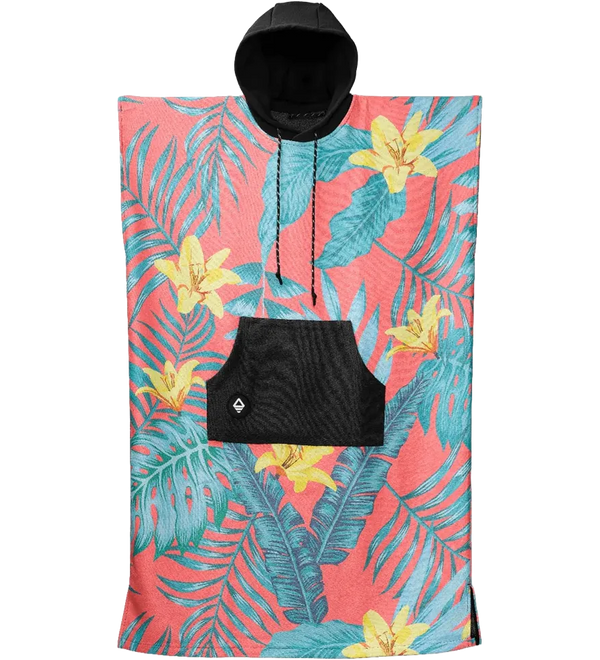 nomadix-changing-ponchos-palms-coral.webp