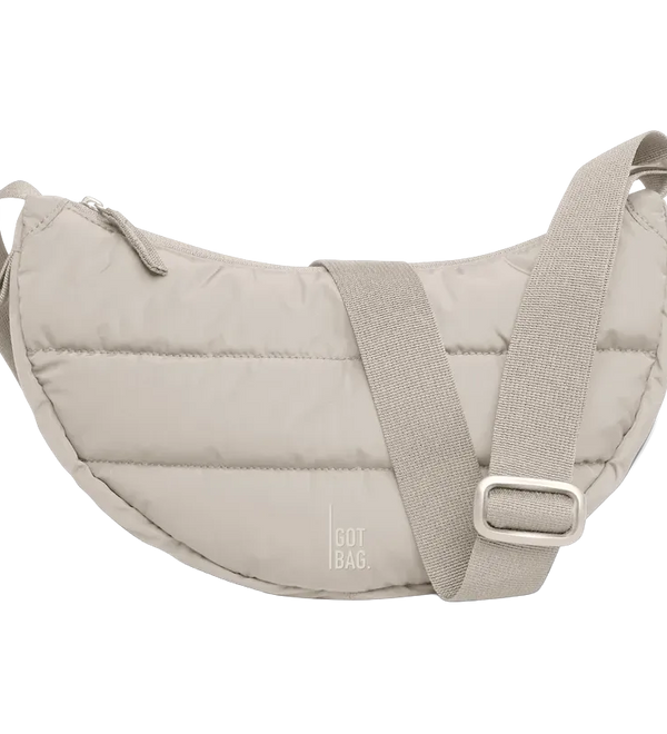 puffer-moon-bag-small-scallop-front.webp