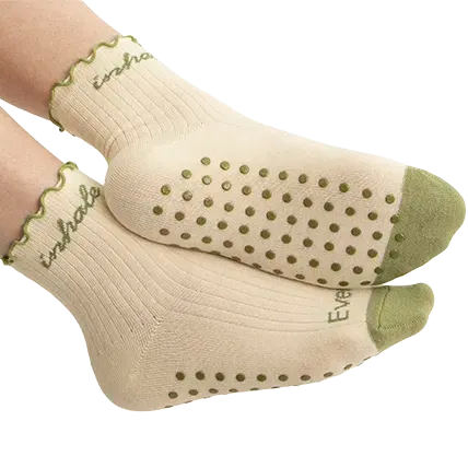 Ruffle Socks