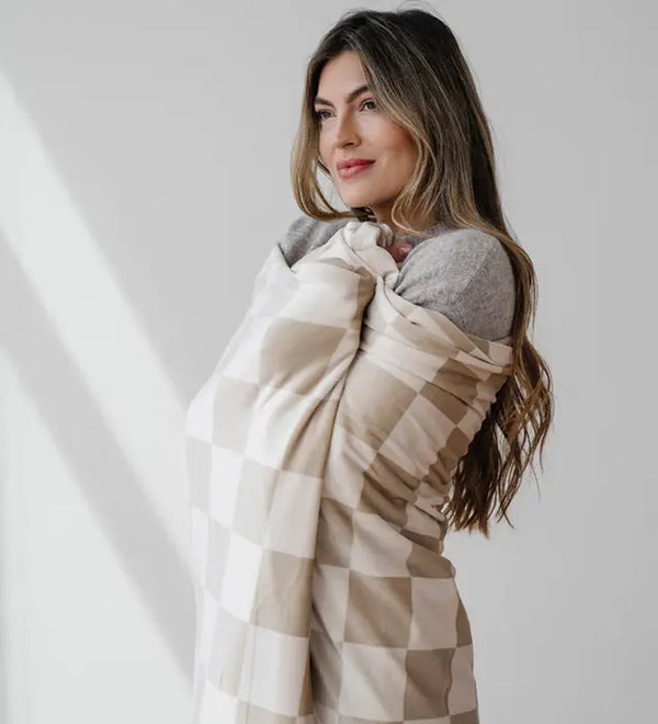 saranoni-minky-stretch-throw-blankets-throw-50-x-60-neutral-checkered.webp