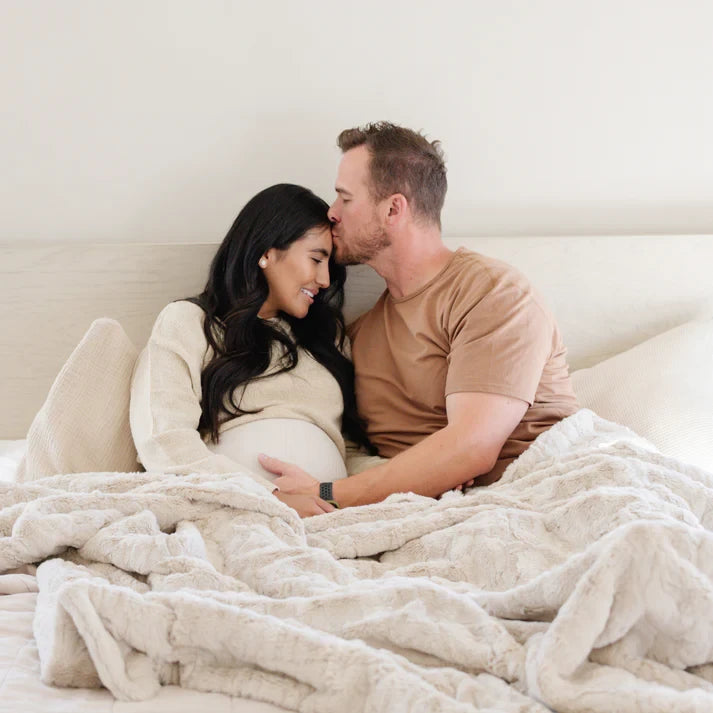 Saranoni Patterned Faux Fur Throw Blankets