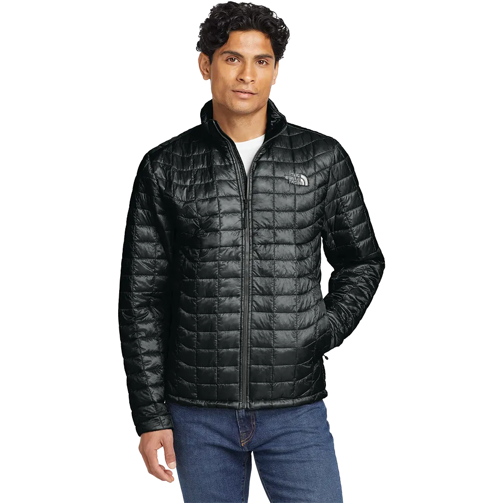 Model wearing The North Face ThermoBall Trekker insulated jacket in TNF Matte Black